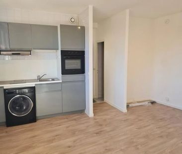 Location Appartement 1 pièces 28 m2 à Ivry-la-Bataille - Photo 3