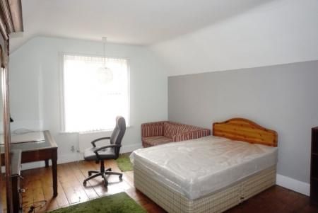 Sherwin Road, Lenton, Nottingham, NG7 - Photo 2