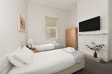 Room 1 (Non Ensuite) - Photo 2