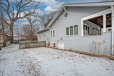 For Lease - 1415 Lakeshore Road, Burlington, Ontario - Photo 4