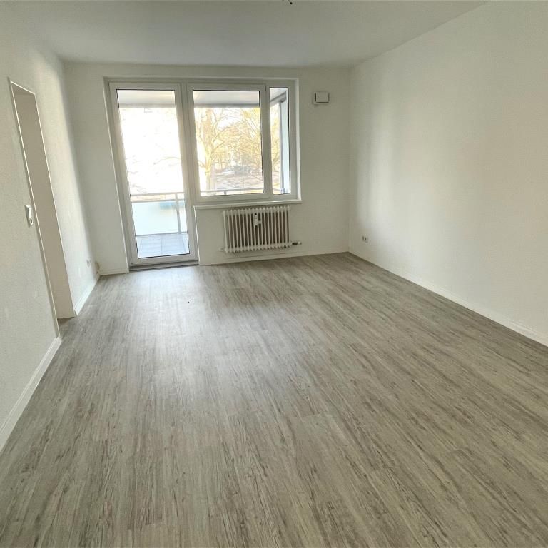 Jetzt zugreifen 2,5 -Zimmer-Wohnung mit Klick-Vinyl in Wolfsburg Vorsfelde - Photo 1