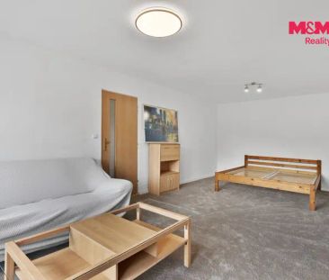 Pronájem bytu 2+kk s balkónem v Jablonném v Podještědí - Photo 4