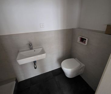 Top modernisierte 1 Z Altbauwohnung mit offener Einbauküche im HP - Photo 1