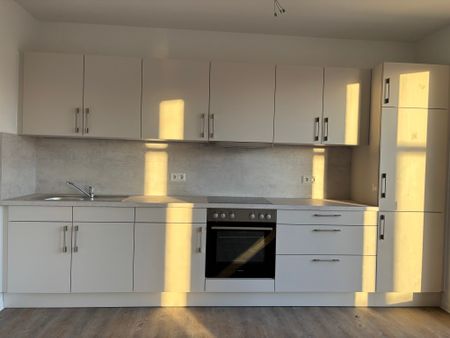 Traumhafte 4-Zimmer-Wohnung in zentraler Lage zu vermieten! - Foto 5