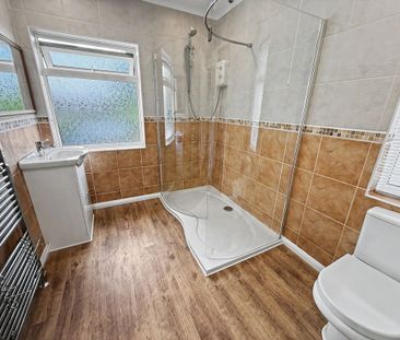 Racecourse Crescent, Monkmoor, Shrewsbury, SY2 5BW - Photo 6