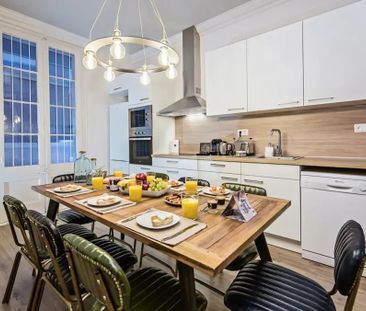 Carrer del Rosselló, Barcelona, Catalonia 08008 - Photo 3