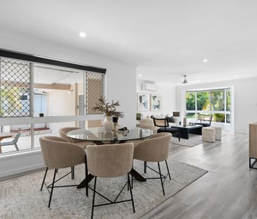 11 Huntingdale Crescent, Robina QLD 4226 - House For Rent | Domain - Photo 6