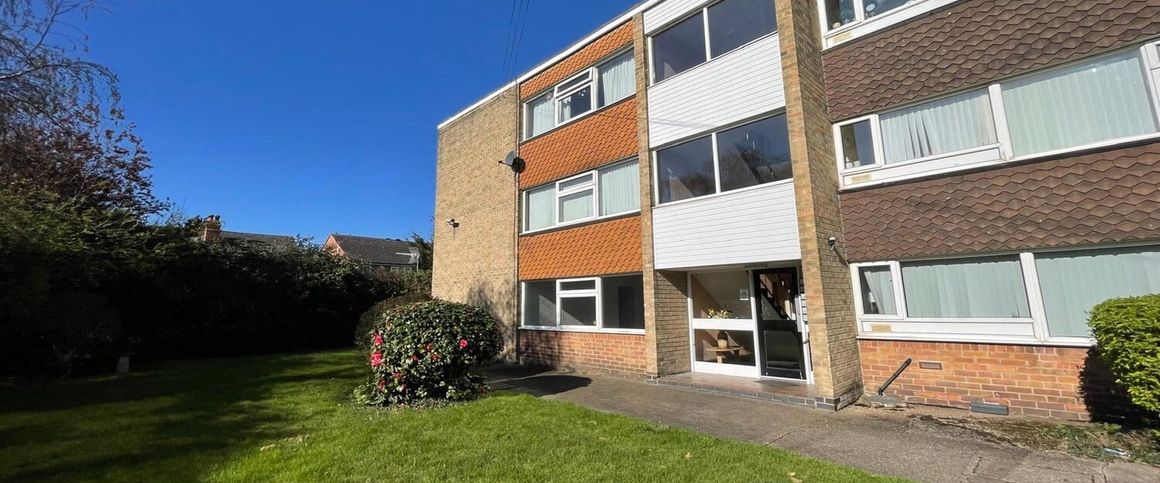 Cedar Court, Beeston, NG9 2HB - Photo 1