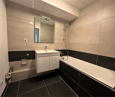 Location Appartement 2 pièces 53m² - Photo 3