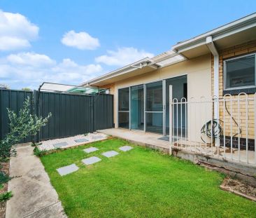 “Lifestyle Location All At Your Front Door” - Photo 3