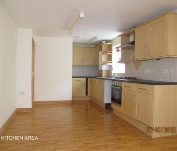3 bedroom maisonette to rent - Photo 3