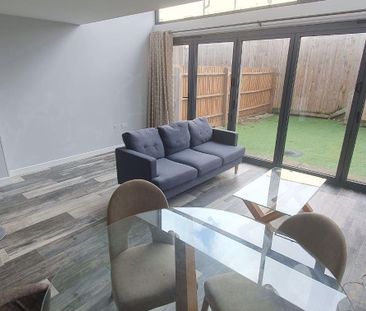 Winton Lane, Bristol - Photo 1