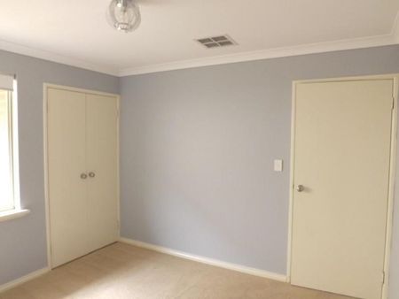 7 Coral Rise, Yangebup - Photo 2