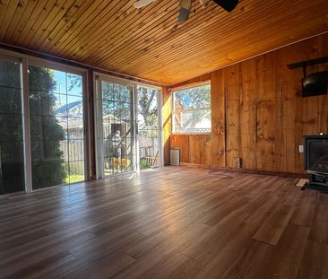 For Lease - 18 Jones Street, St. Catharines, Ontario - Photo 2