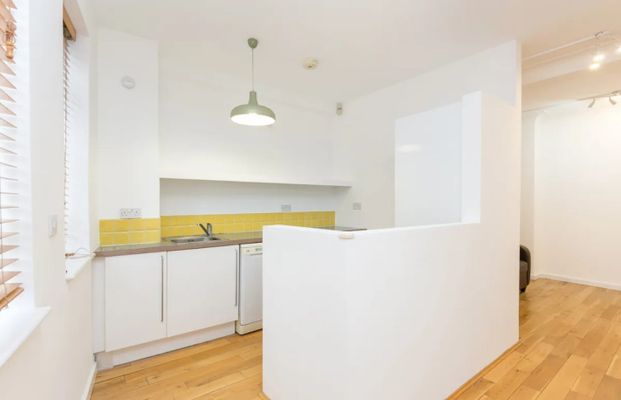 1 Bed Flat, Oslo Court, NW8 - Photo 1