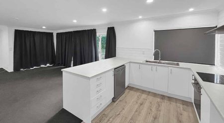 3 BEDROOMS, AONGATETE, KATIKATI - Photo 3