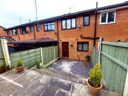 Mansfield View, Mossley, Ashton-Under-lyne, Lancashire, OL5 - Photo 4