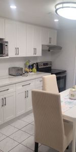 For Lease - 1252 Hillhurst Road Unit# Basement, Oakville, Ontario - Photo 3