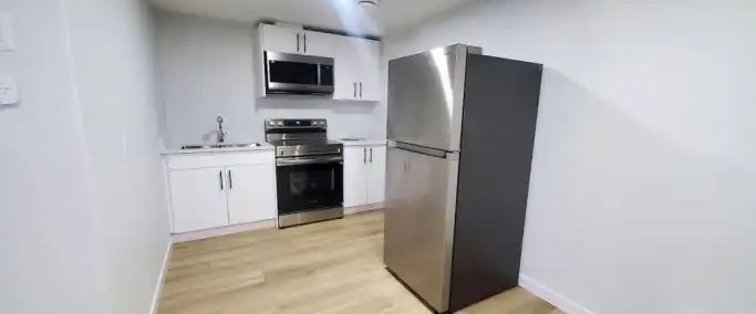 8632 181 Ave NW Basement | 8632 181 Avenue Northwest, Edmonton - Photo 1