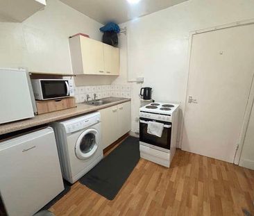 Lancaster Road, LE1 - Photo 4