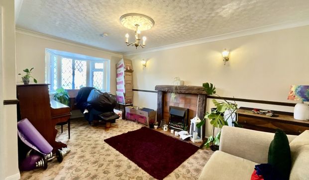 Beverley Gardens , York, - Photo 1