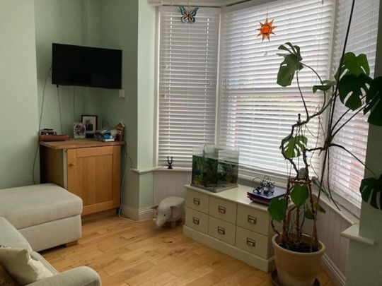 1 bedroom ground floor flat to rent - Photo 1