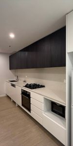 Fully furnished apartment - Photo 3