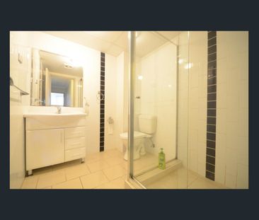 Monaco Estate – Resort Style 2 Bedroom Apartment - Photo 1