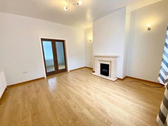 Lawrence Road, Marsh, Huddersfield, HD1 - Photo 1