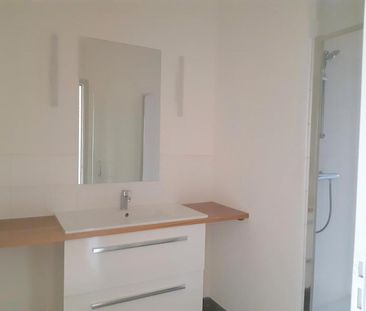 Location Appartement 3 pièces 88m² TOURS 37000 - Photo 6