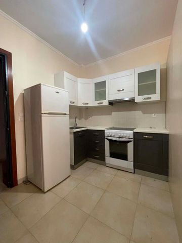 Studio/Γκαρσονιέρα για ενοικίαση Αγία Σοφία (Πάτρα) - Photo 2