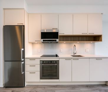 For Lease - 3005 Pine Glen Road Unit# 612, Oakville, Ontario - Photo 5