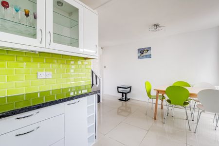 Evesham Way, SW11, London - Photo 5