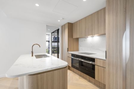 1601 / 308 Exhibition St, Melbourne - Photo 4