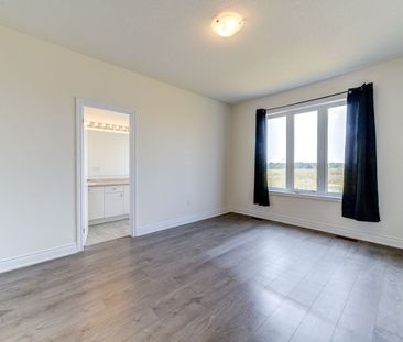 For Lease - 15 Union Boulevard, Clearview, Ontario - Photo 2