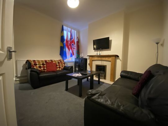 Brithdir Street, Cathays - Photo 1