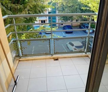 Charmant studio 21m² avec terrasse et parking - Photo 2