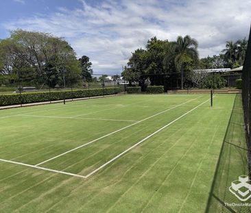 Stunning 2-Bedroom Apartment in a Tropical Resort Setting - Photo 2