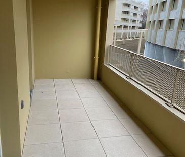 Location Appartement 2 pièces 49m² CRETEIL 94000 - Photo 3