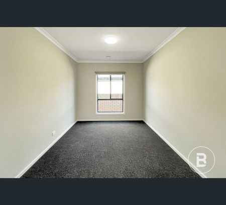 100 Crown Street, Sebastopol, Vic 3356 - Photo 5