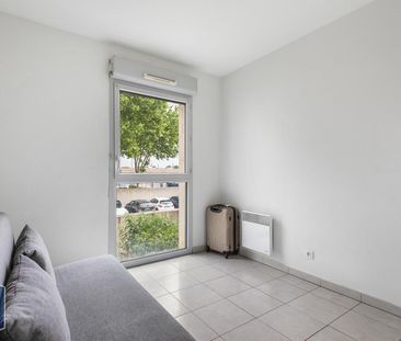 Location Appartement 3 pièces 68m² NARBONNE 11100 - Photo 3