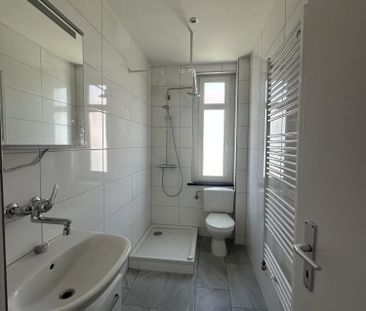 Helle und moderne 4.5-Zimmer-Wohnung mit durchdachtem Grundriss - Photo 5
