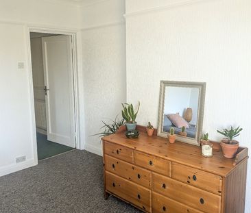 Room in a Shared Flat, Henleaze Road, BS9 - Photo 5