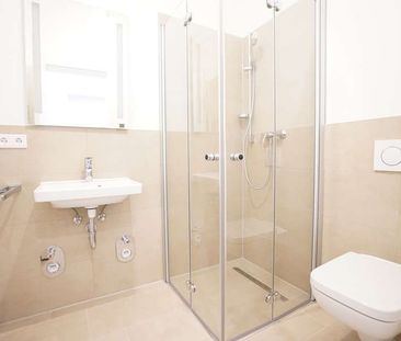 Penthouse-Wohnung mit EBK und 2 Terrassen in der Dresdner Neustadt - Photo 1