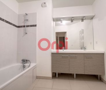 Location Appartement 3 pièces 58m² ST LAURENT DU VAR 06700 - Photo 6