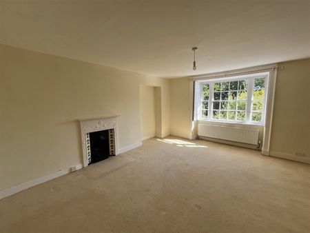 Charmouth, Bridport, Bridport - Photo 2