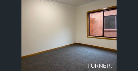 Lovely updated 2-bedroom home – in a small quiet group of 3 - Photo 3