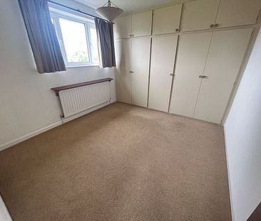 4 Bedroom Detached - Photo 4