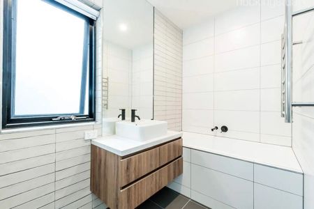 Unit 301/127 Gardenvale Road, Gardenvale. - Photo 2