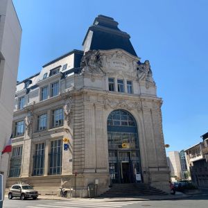 Location Appartement 2 pièces 48m² POITIERS 86000 - Photo 2